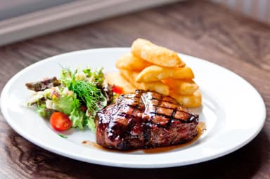 10oz Steak & Chips